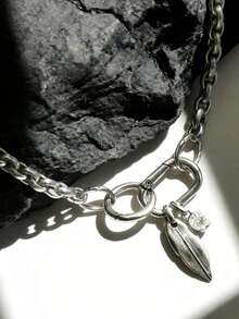 1件装时尚简约朋克风几何宝石树叶吊坠项链，金属水钻银色项链，适合女性日常、派对、音乐会佩戴，也是一份贴心的礼物。 - 銀色 - 查看 4