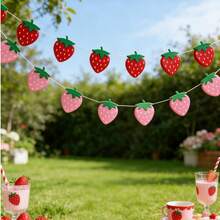 Dây cờ dâu tây đỏ/hồng dài 2,5 mét (15 cái) dùng trang trí tiệc sinh nhật lần thứ nhất, tiệc mừng em bé sắp chào đời, tiệc dã ngoại mùa hè, tiệc chủ đề trái cây. Dây cờ treo tường, bàn, dùng trang trí tiệc hình trái cây ngọt ngào. - Xem 3