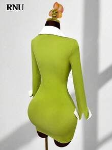 RNU Camisa polo feminina verde e branca com decote em V contrastante, tecido elástico, modelagem slim, ideal para ocasiões casuais, baladas, eventos corporativos, shows, escritório e outras ocasiões. Estilo retrô, tecido canelado liso, alta elasticidade, super macio e confortável, caimento perfeito para a pele. Perfeita para o dia a dia, festas, passeios, viagens e encontros. Nova camisa polo curta de manga comprida para primavera, verão, outono e inverno. - Verde - Ver 5
