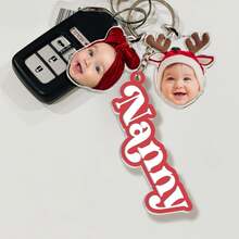 Llavero con colgante de foto personalizado: Regalo conmemorativo personalizado para la abuela, regalo cálido para el Día de la Madre o el cumpleaños de la abuela, joyería con recuerdos familiares apreciados, regalo familiar intergeneracional único adecuado para el bolso o llavero de la abuela - Llavero circular con cabeza grande - Ver 7