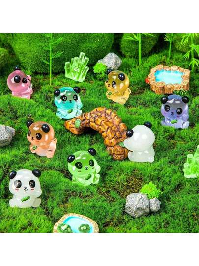 Luminous Mini Resin Panda Cute Panda Small Sculpture Glow-In-The-Dark Micro Landscape Garden DIY Home Decor (Random Color)