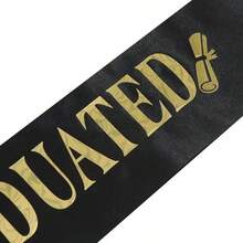 1 PIEZA Cinta de graduación para la clase de 2026, impresa con la frase "¡Me gradué!" y con letras doradas y un diseño de gorra de graduación. Perfecto para fiestas de graduación, regalos de graduación, ceremonias de graduación, baile de graduación y oportunidades fotográficas. - Ver 4