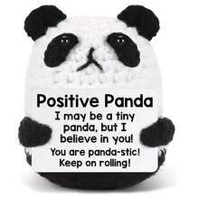 这款理想的钩针编织辅助伙伴，为您带来活力和能量。随时随地享受这款迷你钩针熊猫带来的舒适体验！ - 彩色 - 查看 1