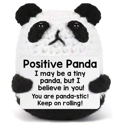 这款理想的钩针编织辅助伙伴，为您带来活力和能量。随时随地享受这款迷你钩针熊猫带来的舒适体验！