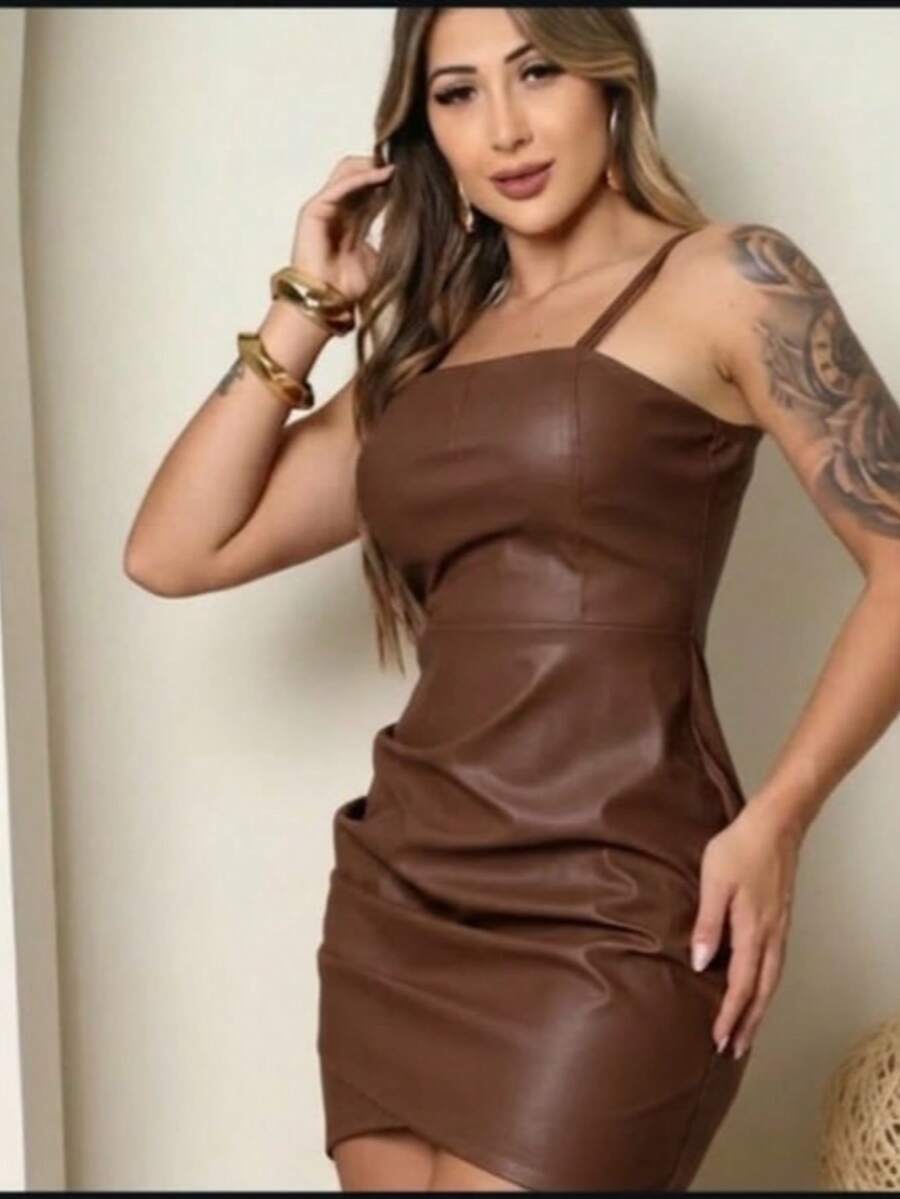 Women's Short Dress In Faux Leather, With Thin Straps, Crossover Front, Elegant, Sophisticated And Modern. - 鏽棕色 - 查看 1