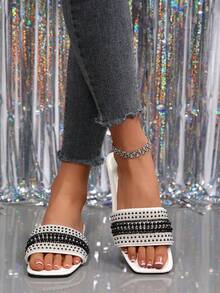 Nuevas sandalias tipo mula de lujo con puntera cuadrada antideslizante y decoración de cristales y perlas, de talla grande, elegantes y versátiles para usar en la playa y en resorts - Blanco - Ver 4