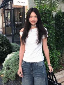 甜美女孩撞色波点不对称露肩系带T恤，百搭休闲修身女式上衣 白色 - 白色 - 查看 5