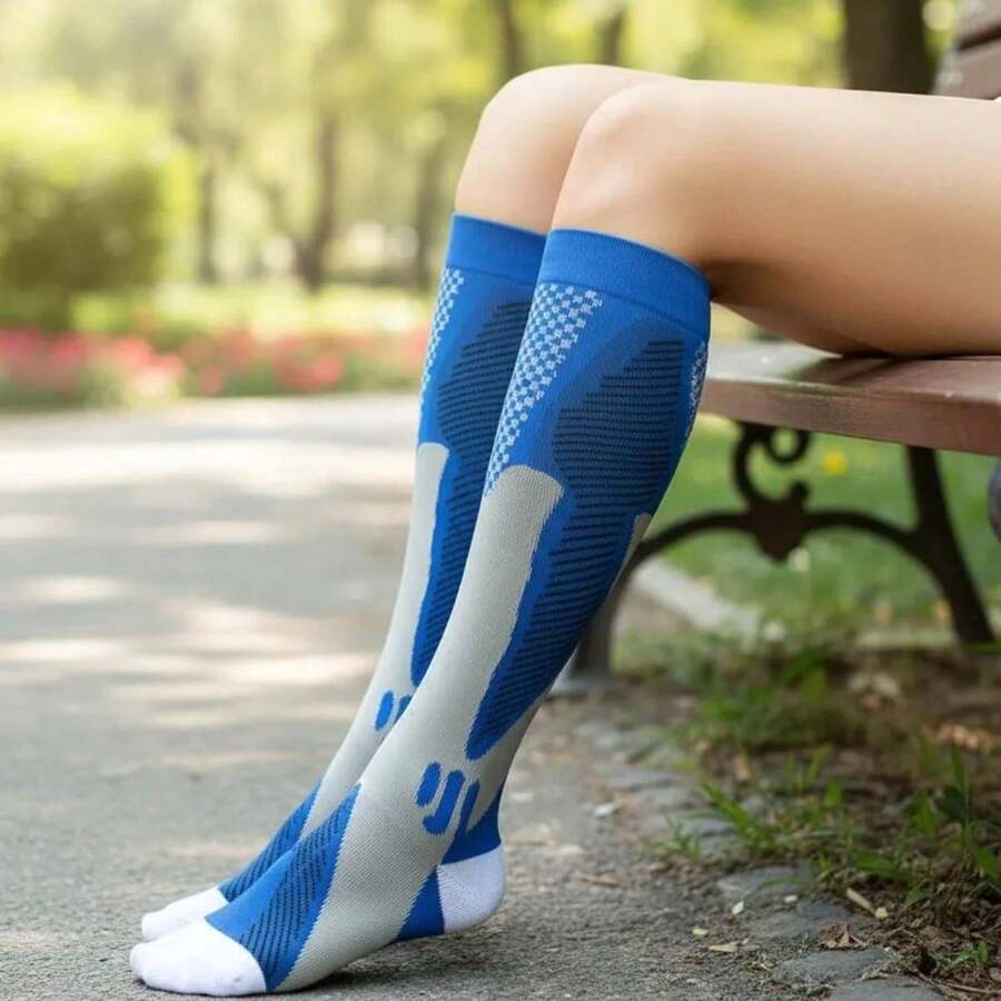 Sports Compression Socks Running Cycling Professional Football Functional Training Volleyball Football Skate Socks - Màu xanh lam - Xem 1