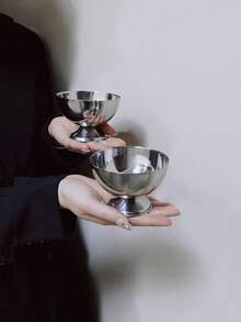 1个不锈钢冰淇淋杯，ins风，不锈钢材质，可作冰淇淋杯、水果碗、圆形奶昔杯、甜点杯。适用于节日派对、餐厅、咖啡馆、甜点碗、水果碗等场合。 - 銀色 - 查看 5