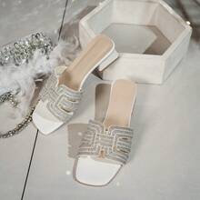 方头粗跟高跟鞋，优雅日常通勤女鞋，春夏款 - 白色 - 查看 4