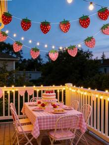 Dây cờ dâu tây đỏ/hồng dài 2,5 mét (15 cái) dùng trang trí tiệc sinh nhật lần thứ nhất, tiệc mừng em bé sắp chào đời, tiệc dã ngoại mùa hè, tiệc chủ đề trái cây. Dây cờ treo tường, bàn, dùng trang trí tiệc hình trái cây ngọt ngào. - Xem 4