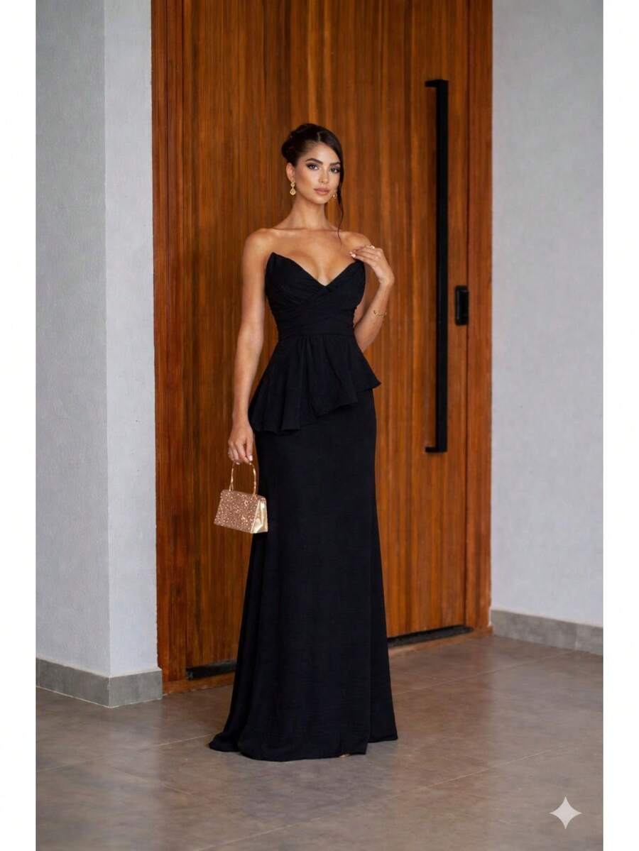 Luxury Strapless Dress In Structured Crepe - Perfect For Bridesmaids And Gala Events - Black - View 1
