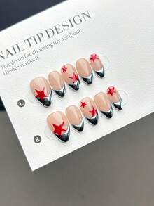 Bộ 10 móng giả thủ công hoàn toàn, kiểu móng ngắn hình hạnh nhân, kiểu dáng phổ biến, thời trang và tối giản, được vẽ tay màu xanh dương và bạc sáng bóng ở đầu móng và họa tiết ngôi sao năm cánh màu đỏ, với màu nền hồng nude tạo vẻ trắng sáng và cao cấp, móng giả hoàn thiện phù hợp cho phụ nữ và bé gái sử dụng hàng ngày, kèm theo bộ dụng cụ làm móng. - Nhiều màu - Xem 5