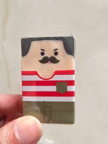 1个光头造型橡皮擦，这套造型独特的卡通趣味橡皮擦能为您的文具收藏增添乐趣。这些可爱的橡皮擦不仅是实用的书写工具，还能轻松开启话题。款式随机，非常适合开学季。文具，完美的学生奖励和百宝箱填充奖品，趣味橡皮擦，教室，可爱文具 - 彩色 - 查看 11