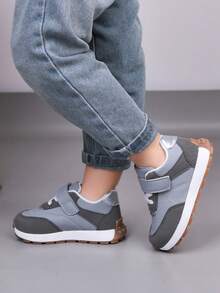 1 Pair 2026 New Children's Casual Sneakers, Boys' Soft Sole Non-Slip Leisure Shoes, Daily Sports School Running Flat Shoes - Grey - View 6