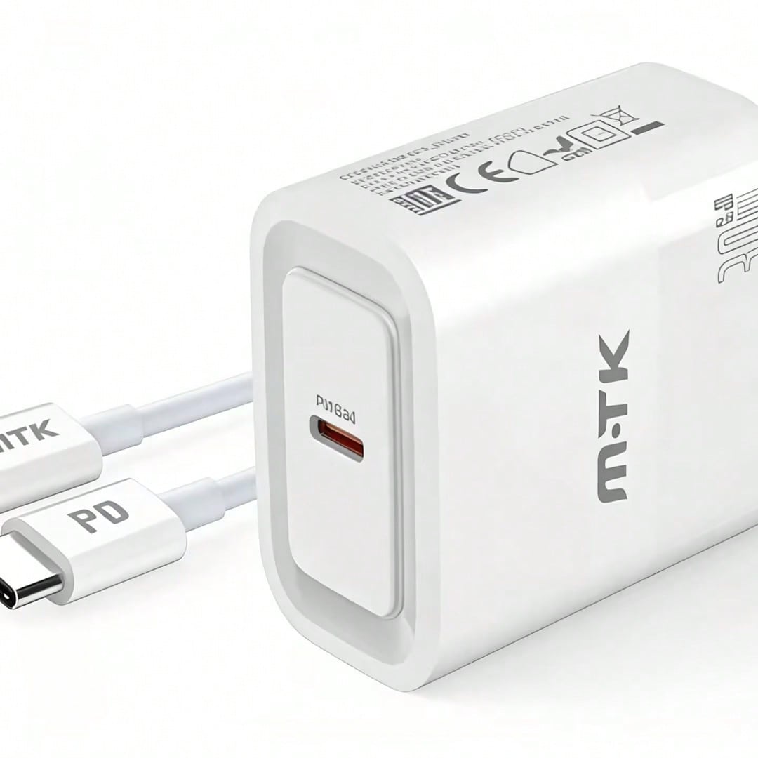 Cargador de Pared GaN MTK TA0484 Blanco 30W PD con Cable Tipo-C a Tipo-C Incluido, Enchufe Americano