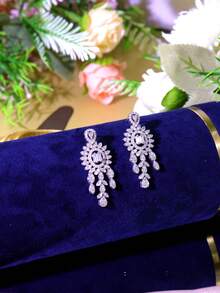 1 Pair Cubic Zirconia Luxury Pendant Earrings, Fashion Women's Jewelry Gift, Suitable For Date, Wedding, Party, Anniversary, Comes With Gift Box - White - View 3