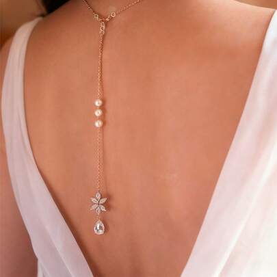 1件优雅花朵珍珠水滴锆石身体链项链，适合作为礼物送给朋友