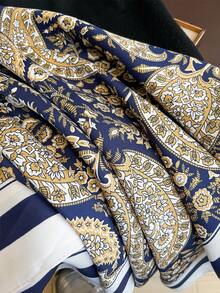 1条90x90厘米方形真丝方巾，女士斜纹缎面佩斯利花纹和腰果花复古图案，可用作领巾、头巾、时尚配饰、披肩、围巾 - 彩色 - 查看 9