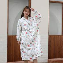 防水连帽卡通印花长款雨衣，轻便可爱雨衣，户外必备便携雨衣，防水轻便，适合户外和日常使用，采用聚酯纤维制成，户外、花园、旅行必备、便携必备、海滩必备、毕业季、毕业典礼、毕业典礼、毕业礼物、毕业赠礼、毕业礼物、毕业礼物、祝贺毕业、祝贺毕业生、优秀毕业生、毕业典礼、毕业派对、户外必备、旅行便携、徒步旅行必备、露营必备、便携工具、夏季必备、夏季便携 - 女款雨衣 - 查看 12