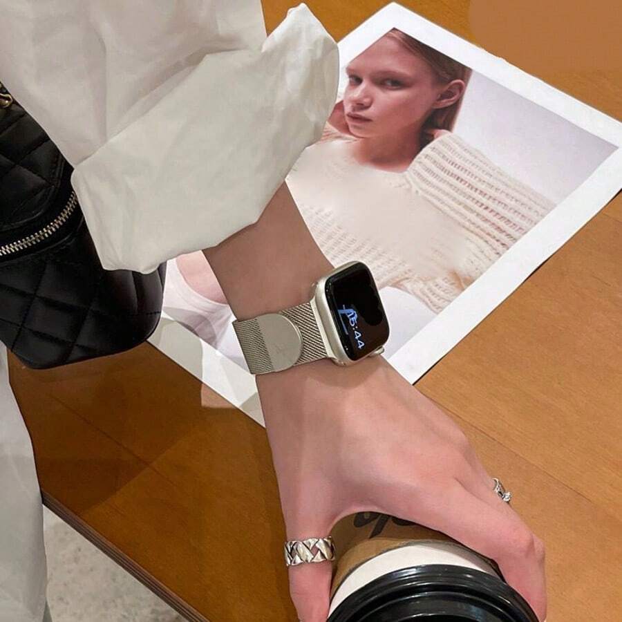 38mm-49mm Magnetic Milanese Loop Metal Watch Band, Breathable Stainless Steel Strap, Fits Series 11/10/9/8/7/6/5/4/3/2/1 SE Ultra, Unisex Replacement Wristband