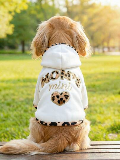 1件宠物服装，适合小型犬和幼犬的室内外服装，休闲时尚可爱舒适的豹纹“妈妈的小宝贝”卫衣