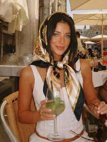 1条2026春夏新款女士时尚链条印花方巾，轻盈透气，简约百搭，适合四季使用。 - 黑色 - 查看 6