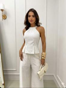 Women's Blouse With A Halter Neck Design, High Collar, And Slight Peplum At The Hem, Offering An Elegant And Modern Fit. Versatile, Perfect For Creating Casual Or More Sophisticated Summer/Carnival Looks. - 白色 - 查看 3