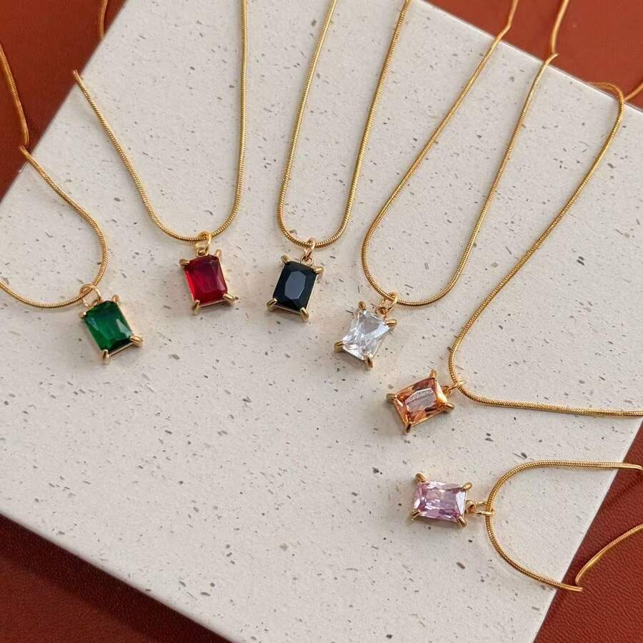 1pc Minimalist Versatile 3D Square Necklace, 18K Gold Plated Stainless Steel Choker, Suitable For Women's Daily Wear And Parties - Square  Necklace - View 1