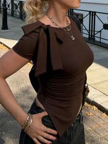 Women's Brown Off-Shoulder Bowknot Fitted T-Shirt With Ruched Waist And Asymmetric Hem, Sexy And Chic Style, Suitable For Summer - Coffee - View 1