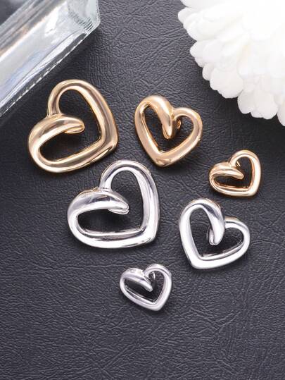 10 Stücke/Packung zarte Cut Out Herz Metallknöpfe, DIY Accessoires für Mäntel, Festkleider, Nähdekorationen