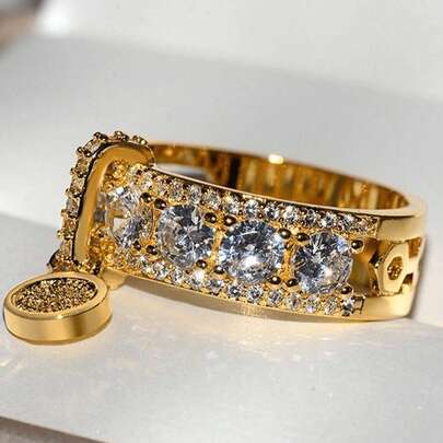 经典空心圆交叉几何戒指，女士黄色合成立方氧化锆订婚礼物