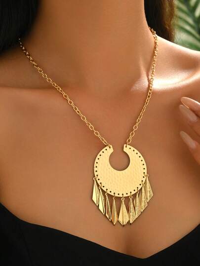 1件波西米亚风金色新月项链，几何扇形流苏吊坠项链，女士锤纹颈链，复古珠宝，适合派对、旅行和日常佩戴