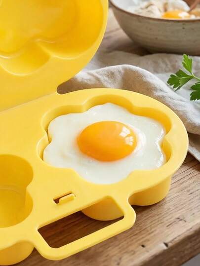 Nồi hấp trứng và chảo rán dùng trong lò vi sóng. Khuôn trứng hình trái tim và hình hoa. Không dùng điện, được làm từ nhựa polypropylene chịu nhiệt, với đế cốc trứng cách nhiệt hai lớp. Dụng cụ nấu ăn tiết kiệm không gian này phù hợp cho gia đình, văn phòng và ký túc xá - dụng cụ nhà bếp dễ vệ sinh với thiết kế tay cầm chắc chắn và cấu trúc bền bỉ.