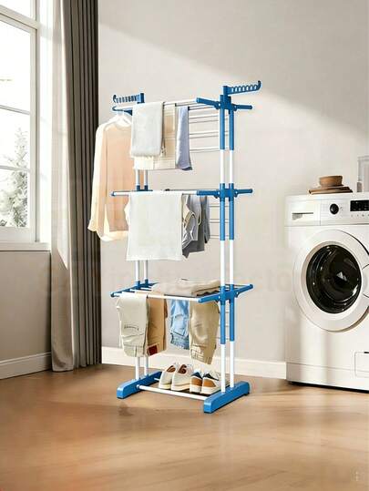 Extra große Kapazität Kleider und Unterwäsche Trockengestell, das vertikal gefaltet werden kann, mit schwarz-blauer Farbkombination, Mehrebenen-Stange + seitliches Aufhängedesign. Es hat eine große Kapazität und spart Platz, geeignet für Balkone und Waschräume. Es kann unabhängig aufgestellt werden. Es ist ein bewegliches Trockengestell mit 4 Rädern, ein 4-stufiges Trockengestell, mit einstellbarer Breite und faltbaren Seitenflügeln.