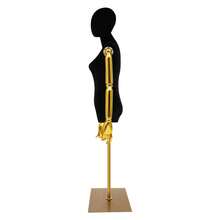 Mannequins - A - View 8