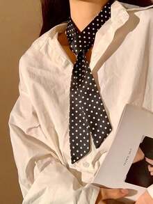 一款优雅的波点缎面长围巾。用途广泛，可搭配包包、衬衫、蝴蝶结、发带、腰带等。这款时尚的长方形围巾适合日常佩戴、参加派对和拍照。 - 彩色 - 查看 8