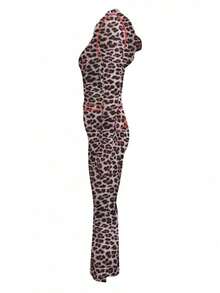 LovelyWholesale Women's Cute Hooded Long Sleeve Letter & Leopard Print Zip-Up Jacket And Flare Pants Set, Spring Break Outfit, Summer Vacation Wear - Brown - 查看 3