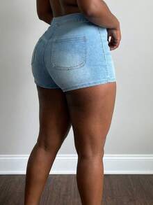 大码女式高腰弹力牛仔短裤，性感修身紧身短裤 - 淺色水洗藍 - 查看 2