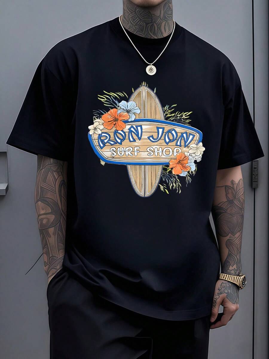 Tabla de surf rodeada de flores tropicales de colores vivos que transmiten la energía del océano y el espíritu aventurero de las playas paradisíacas camiseta de hombre cómoda y ligera ideal para actividades al aire libre - Negro - Ver 1