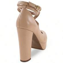 Mary Jane Shoe With Platform Heel And Chunky Heel, Size P4 - Naken - Visa 4