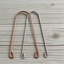 2 dụng cụ làm sạch lưỡi bằng kim loại, dụng cụ cạo lưỡi nhẹ nhàng, cần thiết cho việc chăm sóc răng miệng tại nhà và khi đi du lịch. - Bạc - Xem 4