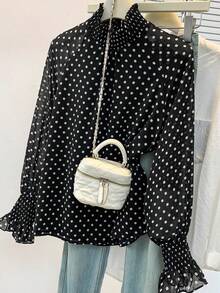 YUXIN Áo kiểu nữ mùa xuân hè chấm bi bằng vải chiffon, cổ cao, tay bồng, dáng rộng, thoáng khí, tôn dáng, thích hợp cho công sở, dự tiệc và mặc hàng ngày trong nhiều dịp. - Nền đen với các chấm trắng - Xem 5