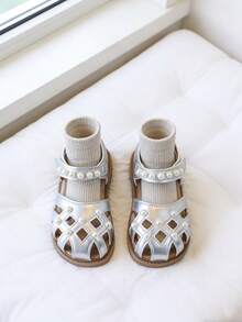 New Girls' Hollow Pearl Decor Princess Sandals, Minimalist Design, Comfortable Flat Casual Versatile Elegant Sandals - Silver - View 3