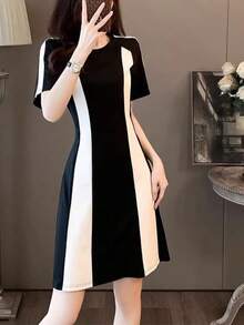 法式时尚黑白休闲连衣裙，收腰显瘦娇小优雅夏季连衣裙 - 黑色 - 查看 3