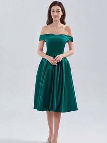 优雅女士长款缎面晚礼服，肩部镂空设计，饰以串珠花卉，高开衩设计 - 墨綠色 - 查看 3