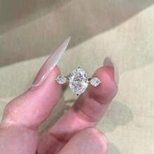 Women's Luxury Elegant Oval Cubic Zirconia Inlaid 18K Gold Plated Open Ring - Gold - View 2