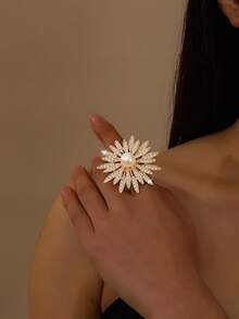 Luxury Floral Wide Band Ring, Everyday & Party Jewelry Gift - Flowers - View 9