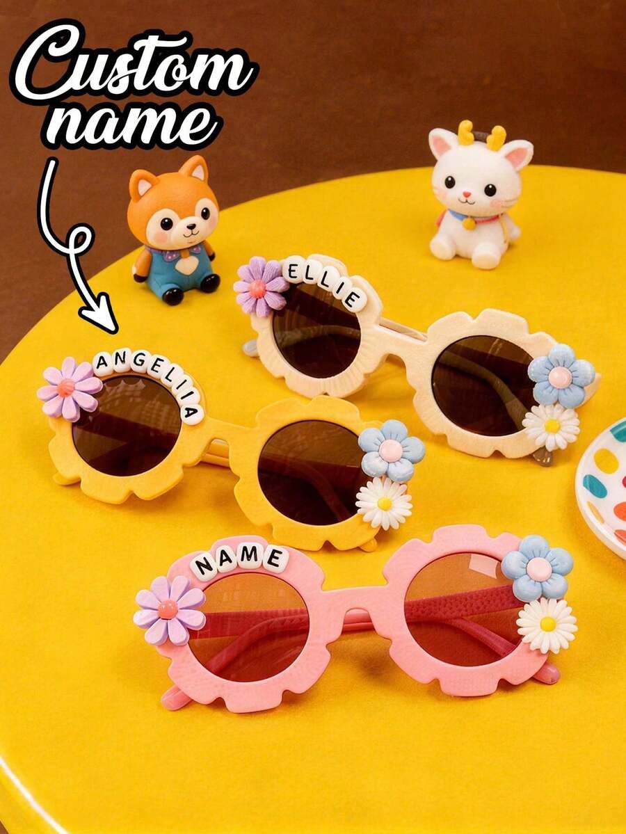 LICVIC Kính râm Daisy khắc tên theo yêu cầu, Quà tặng tiệc tùng cá nhân hóa, Kính râm sinh nhật khắc tên theo yêu cầu, Kính râm có thể tùy chỉnh tên, Thích hợp làm quà kỷ niệm, Cũng thích hợp cho đám cưới, Ngày Valentine, Kỷ niệm, Quà tặng cá nhân hóa, Quà tặng cho nam/nữ, Bạn bè, Cặp đôi, Bạn thân, Tình yêu vĩnh cửu - phong cách A - Xem 1