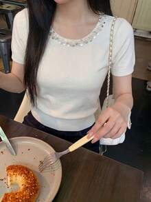 甜美串珠珍珠闪亮钻石针织短袖T恤，夏季女童款白色修身上衣 - 白色 - 查看 4